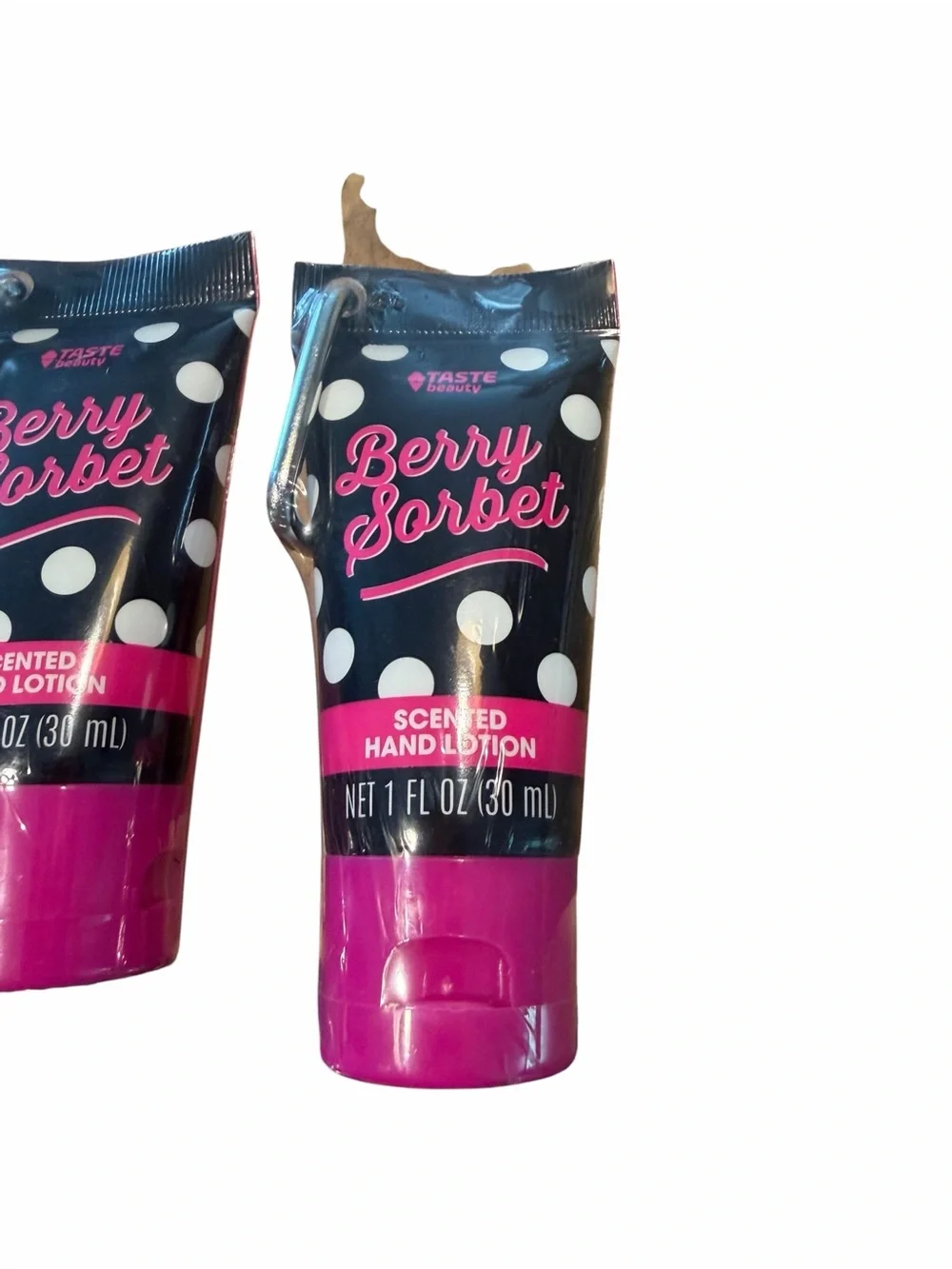 3x Berry Sorbet & 3x Vanilla Crème Scented Hand Lotion - Pink & Blue with hook